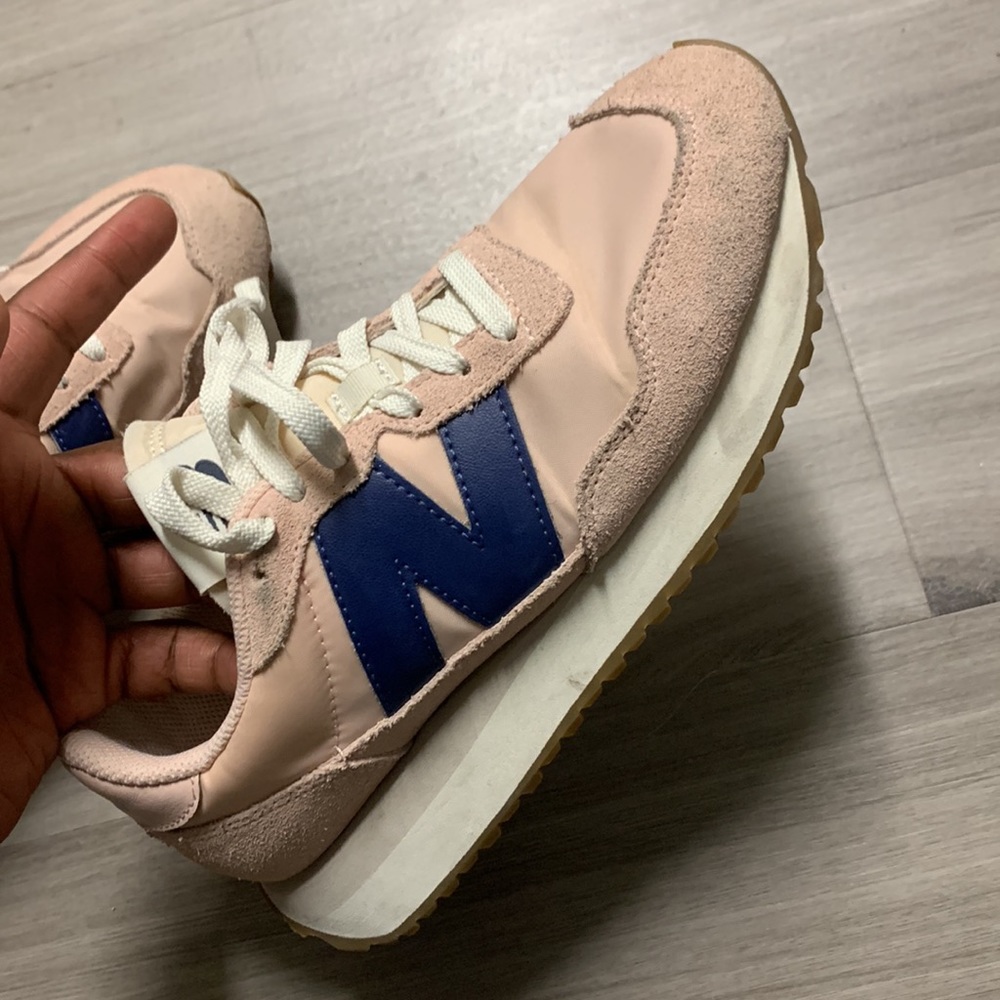 new balance black runners